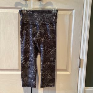 Old Navy Cropped Leggings